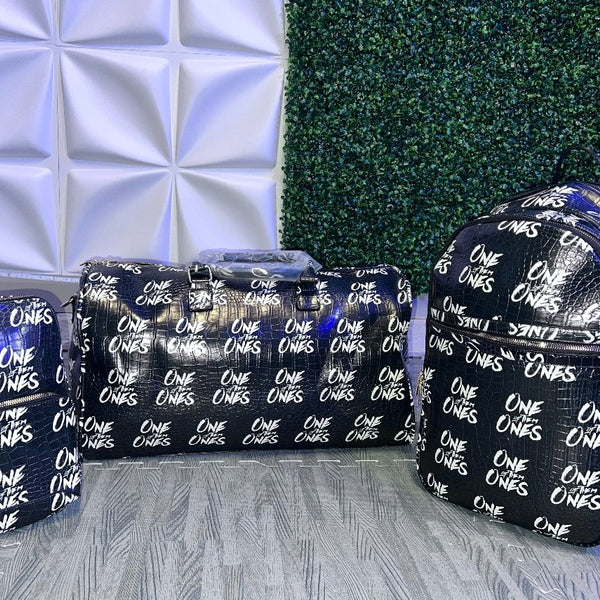 One Of Them Ones Billionaire Duffle Bag - Black Colorway
